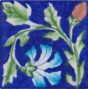 turquoise flower and green leaves on blue tile 3x3
