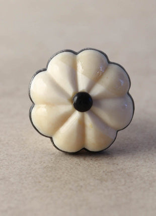 Stylish Cream Floral Resin Bone Kitchen Cabinet Knob With Black Border