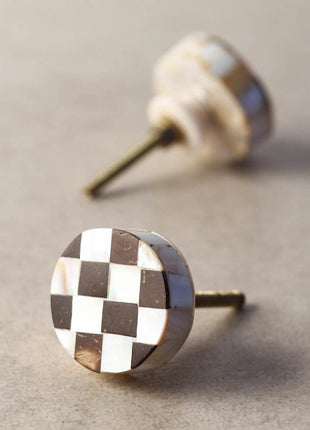 Square Checkered White And Brown Resin Bone Round Bathroom Knob