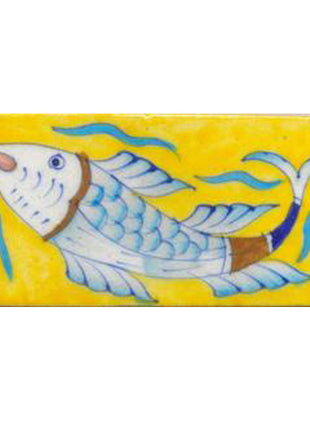 Fish with yellow tile