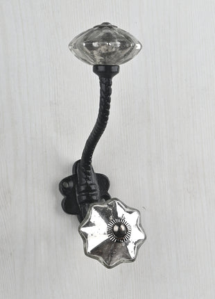 Well Designed Silver Metallic Knob With Metal Wall Hanger