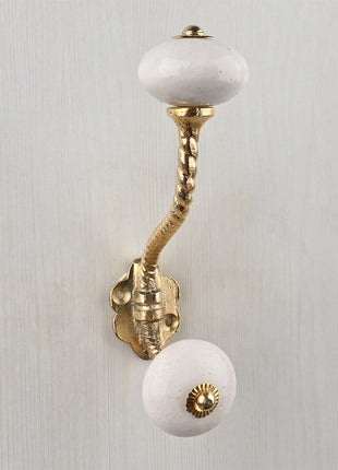 Solid White Knob With Metal Wall Hanger