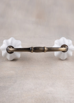 Antique Floral Shape White Ceramic Drawer Pull