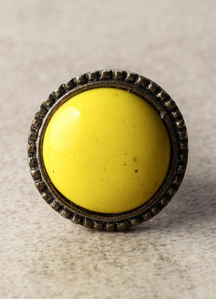 Yellow Center Metal knob