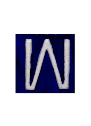 White W alphabet blue tile (2x2)